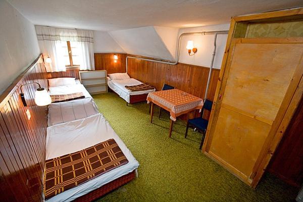 Schronisko Pttk Samotnia Hostel Karpacz Szoba fotó